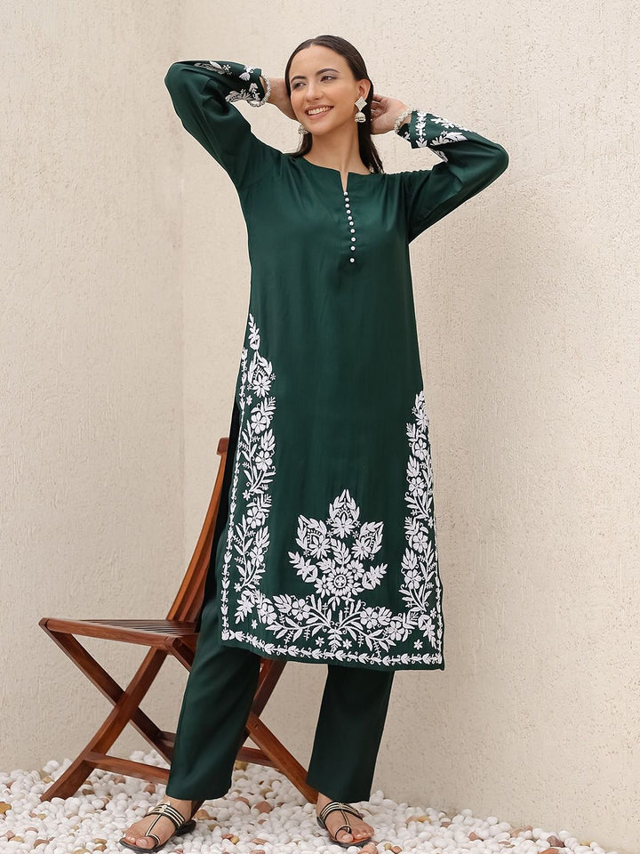 HOUSE OF KARI Floral Embroidered Chikankari Straight Kurta with Trousers