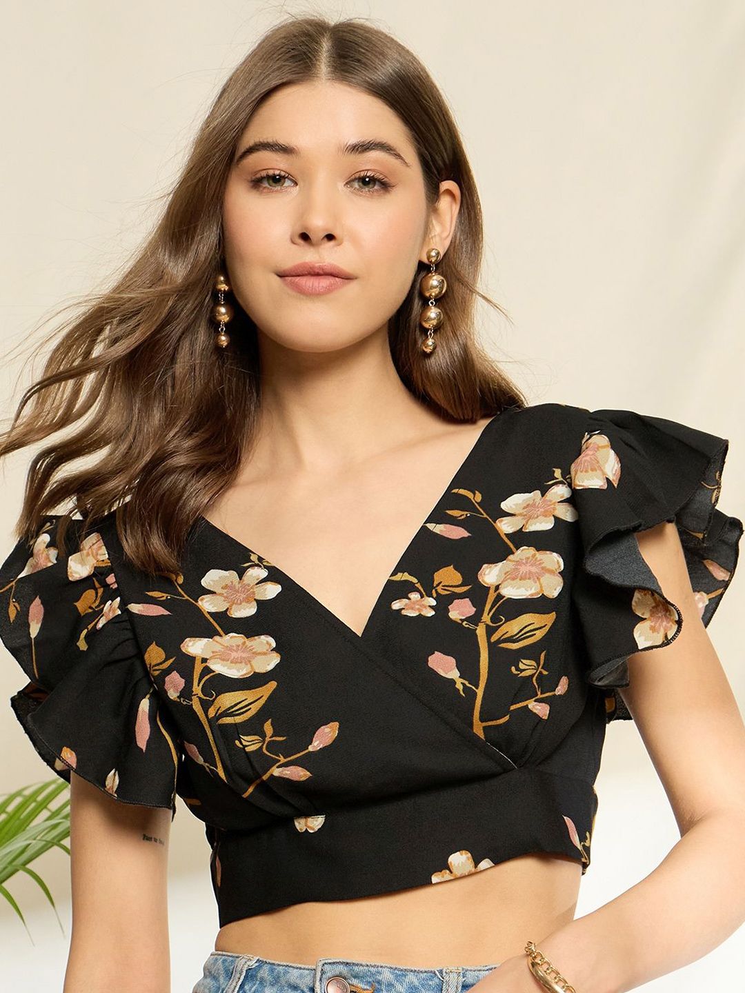 Berrylush Floral Print Ruffles Styled Back Crop Top