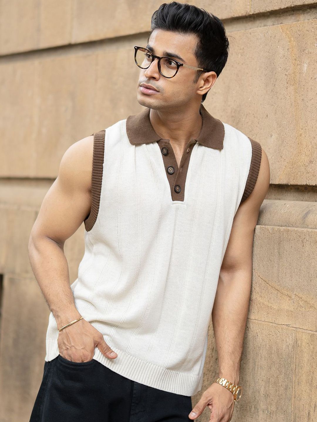 Powerlook Men Cream Contrast Collar Knit Sando