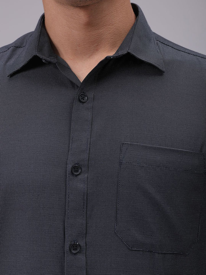 The Indian Garage Co. X Luxe Men Cutaway Collar Solid Slim Fit Formal Shirt