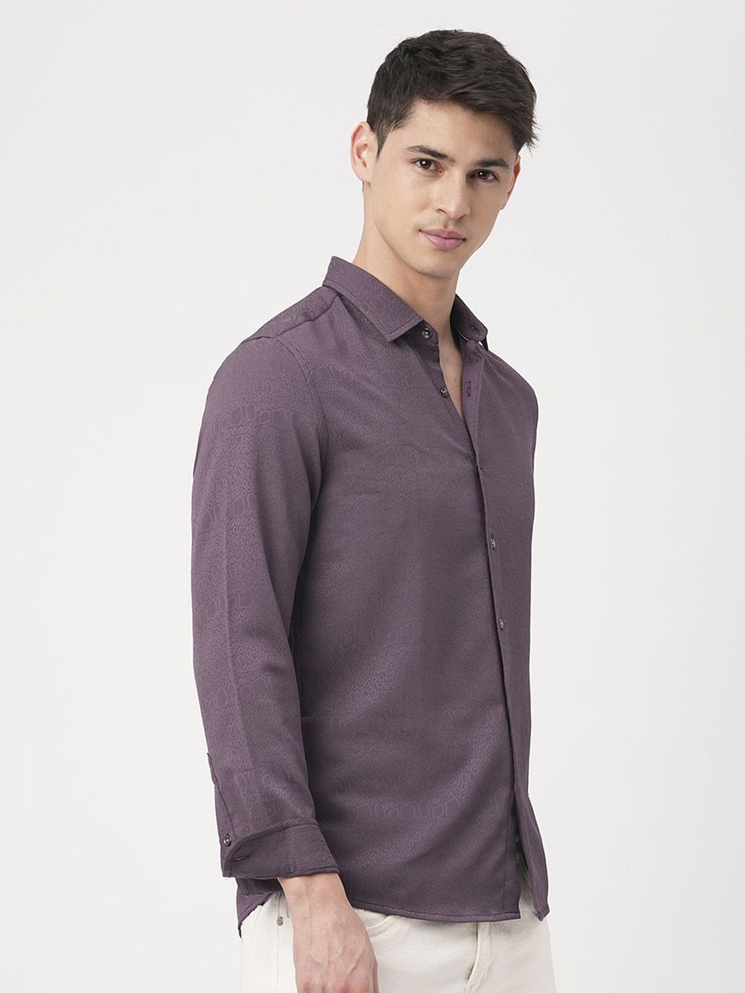 VASTRADO Men Classic Slim Fit Opaque Casual Shirt