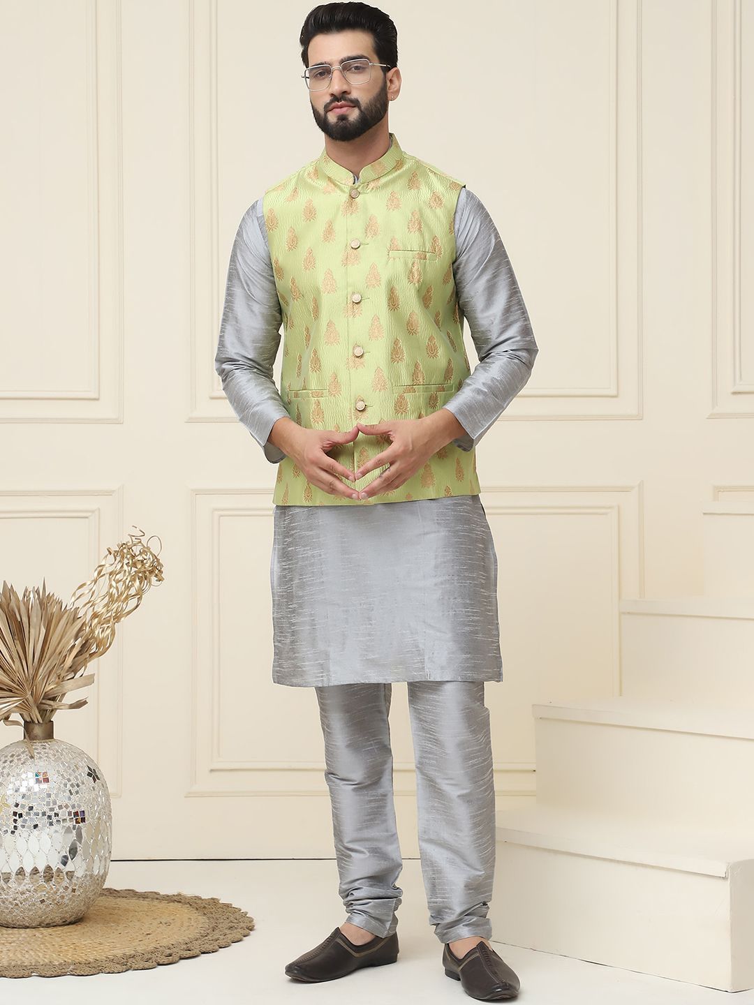 SOJANYA Mandarin Collar Kurta with Churidar With Nehru jacket