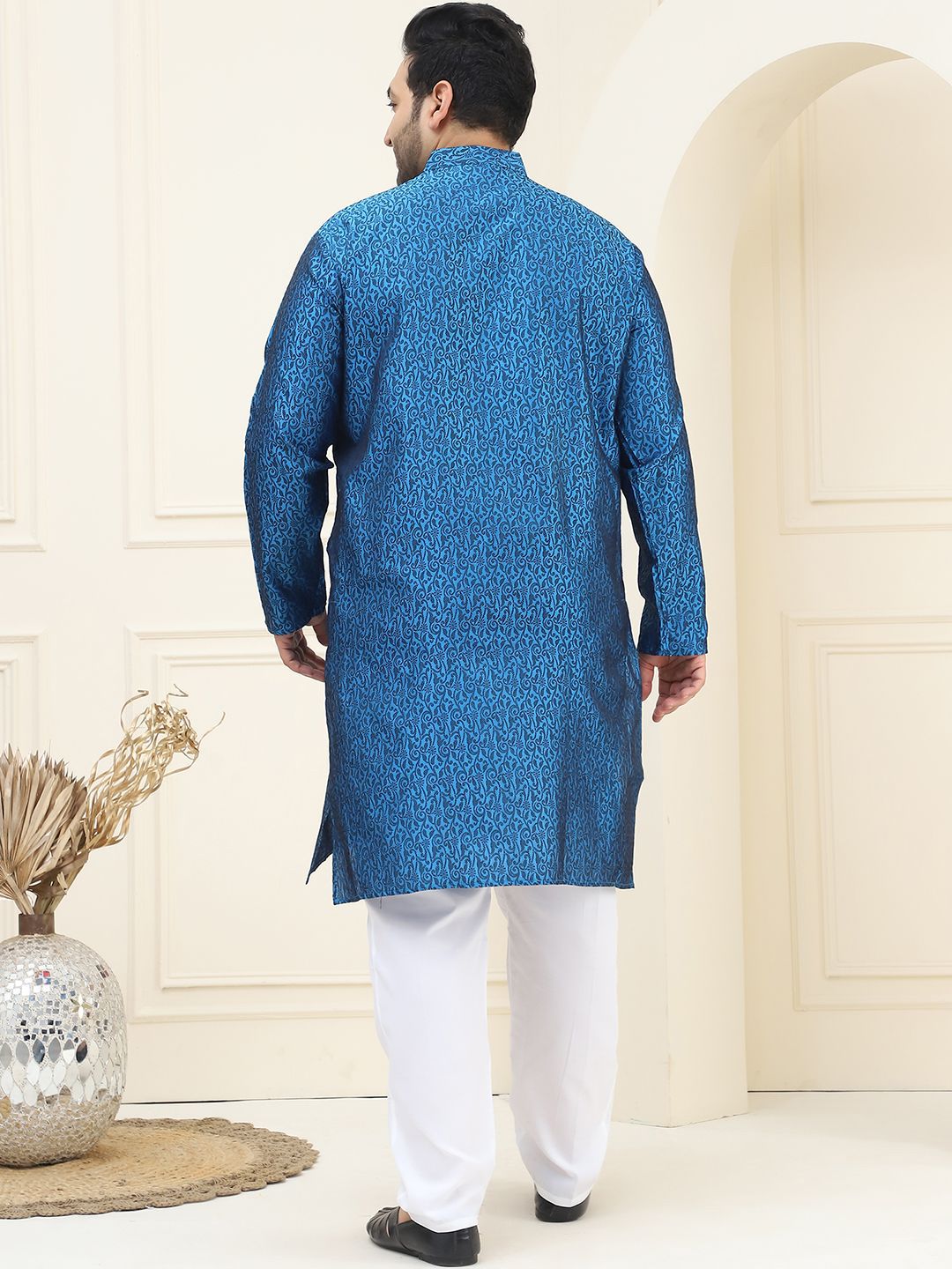 SOJANYA PLUS Rekaan Tenun Bunga Kurta Lurus Kolar Mandarin Dengan Pijama
