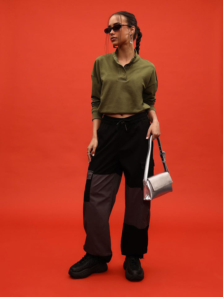 DressBerry Drop-Shoulder Relaxed Sweatshirt