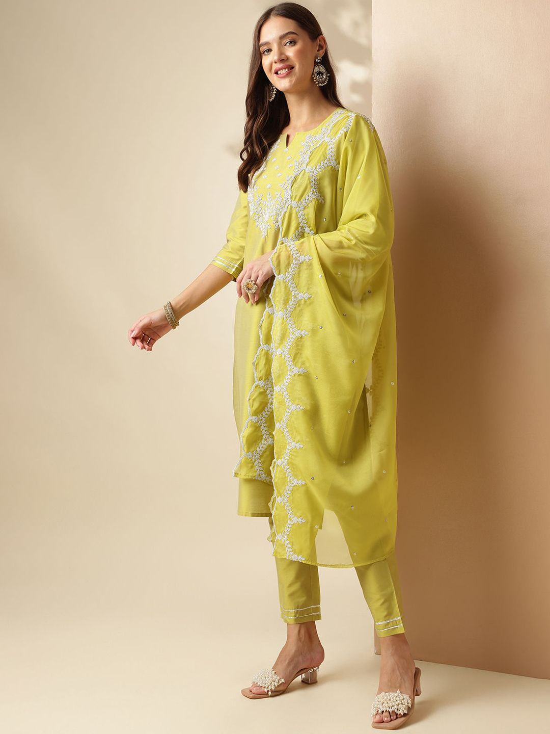 Anouk Floral Embroidered Regular Thread Work Straight Kurta with Trousers & Dupatta