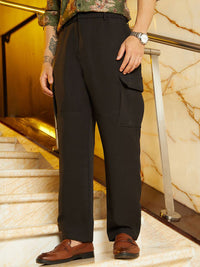Campus Sutra Men Relaxed Fit Mid Rise Cotton Cargos Trousers