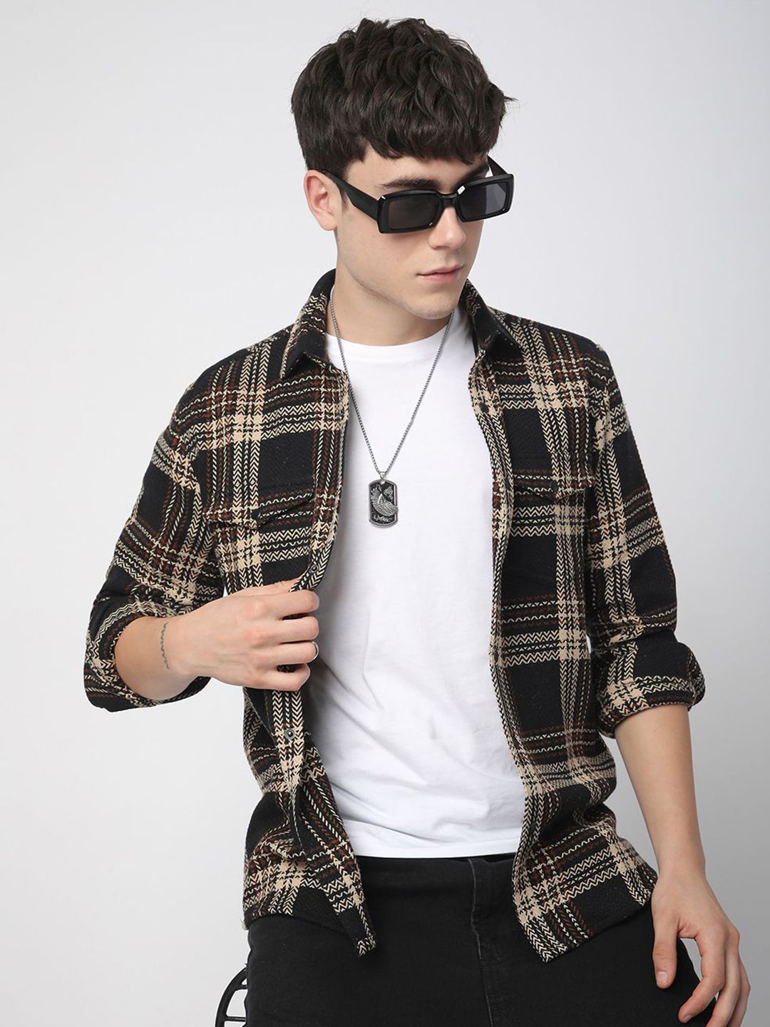 VASTRADO Men Classic Slim Fit Opaque Checked Casual Shirt