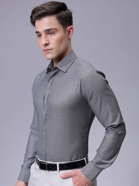 The Indian Garage Co. X Luxe Men Slim Fit Cutaway Collar Textured Formal Shirt