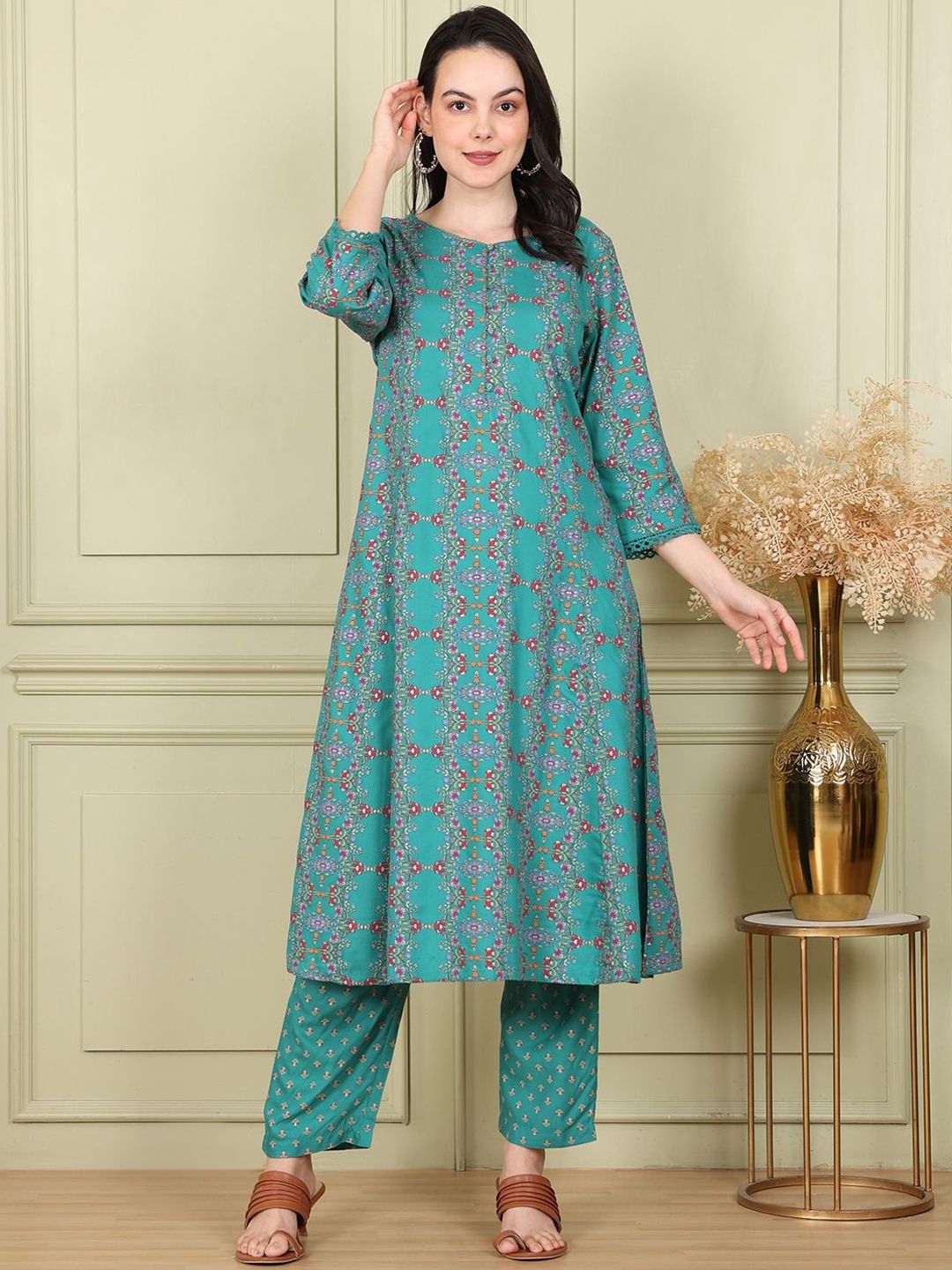 W Women Floral Printed Flared Sleeves Kurta