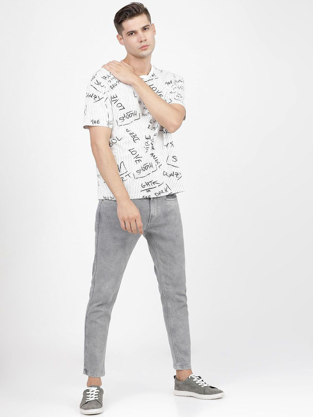 HIGHLANDER Men Tapered Fit Light Fade Stretchable Jeans