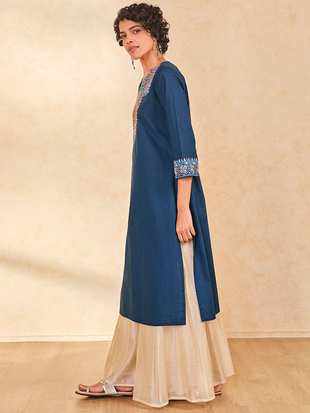 Global Desi Ethnic Motifs Yoke Design Mirror Work Pure Cotton Straight Kurta