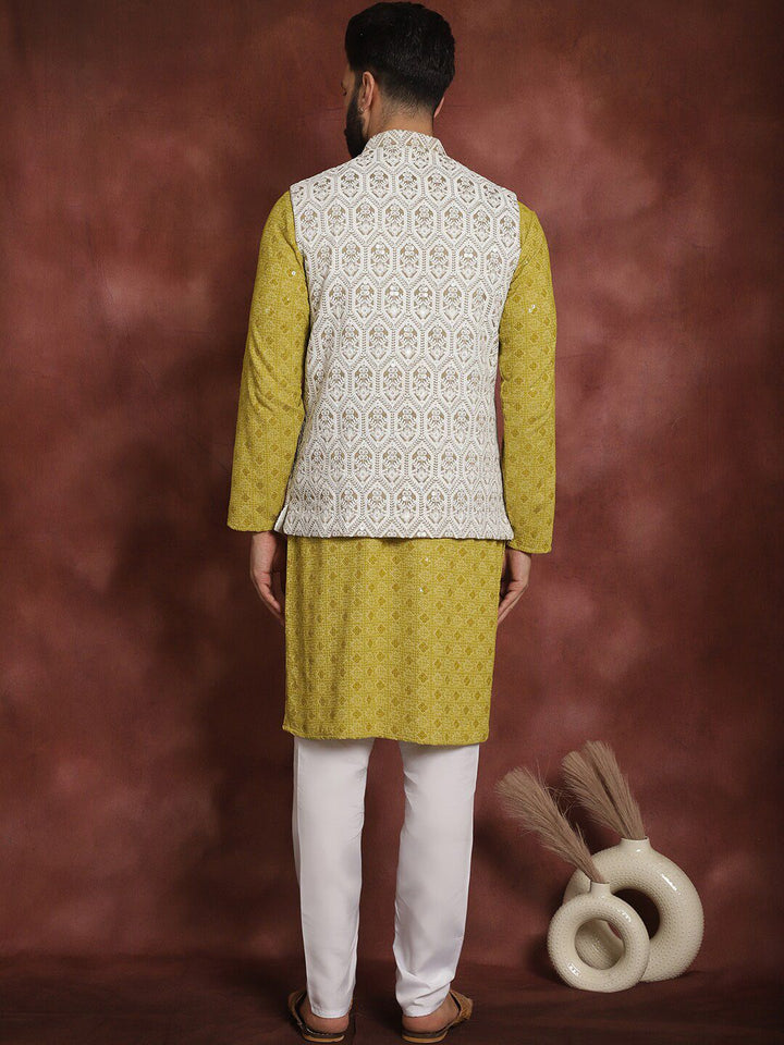 Motif Etnik Hijau Anouk Bersulam Kurta Lurus Dengan Jaket Churidar & Nehru