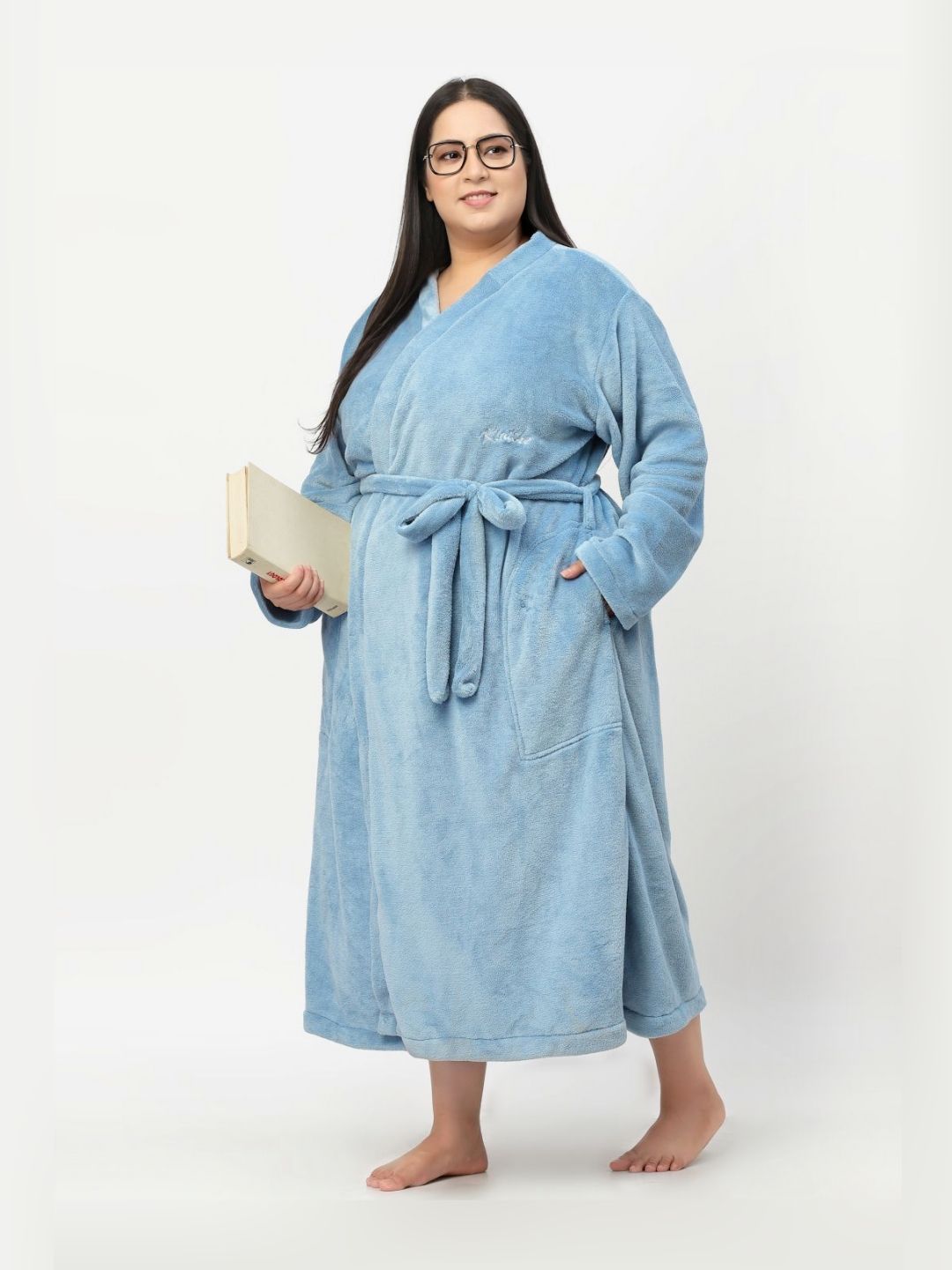 KLOTTHE Plus Size Blue Woollen Long Sleeves Bath Robe With Belt