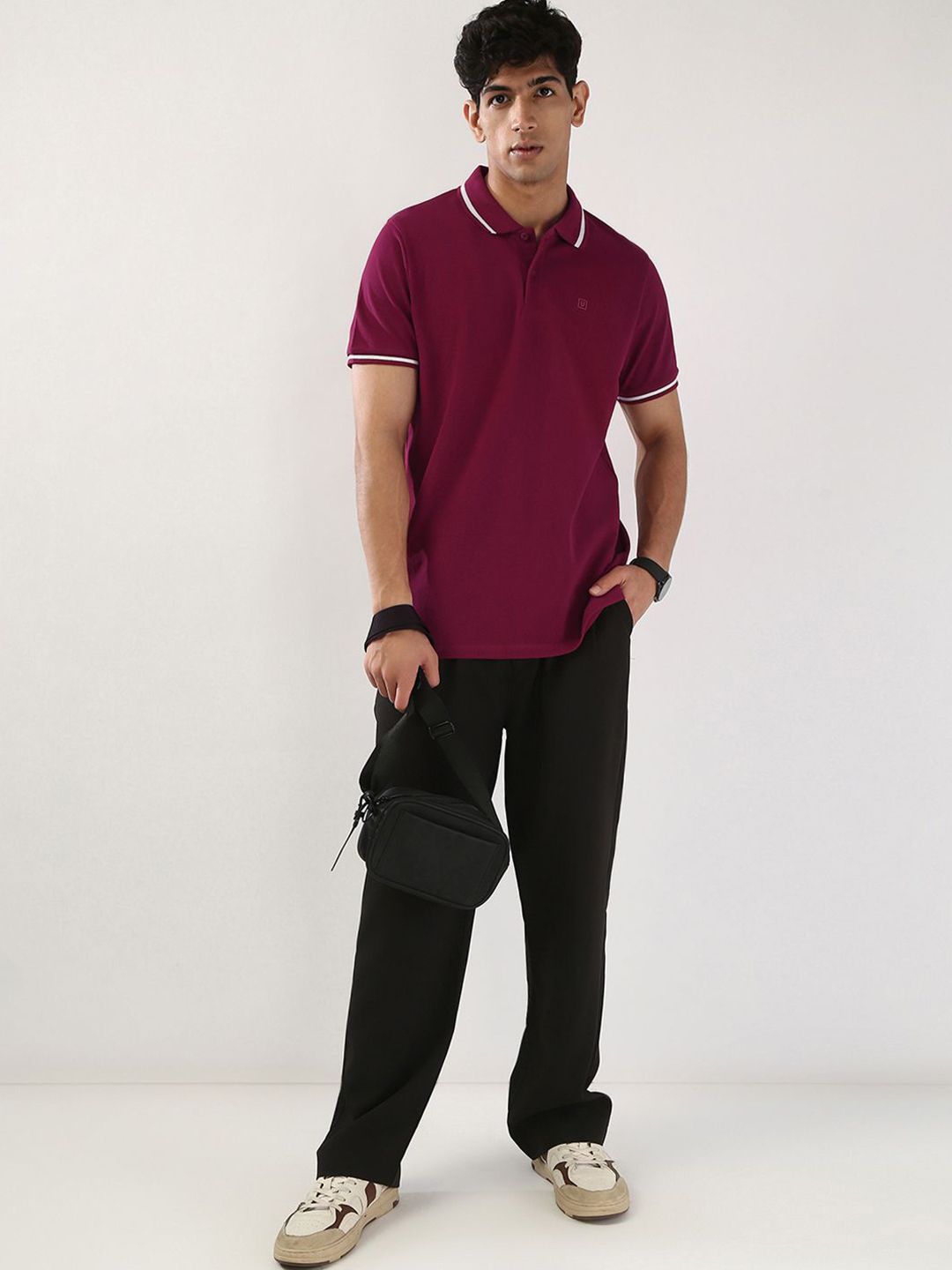 Urbano Fashion Men's Wine Solid Regular Fit Half Sleeve Cotton Polo Collar T-Shirt