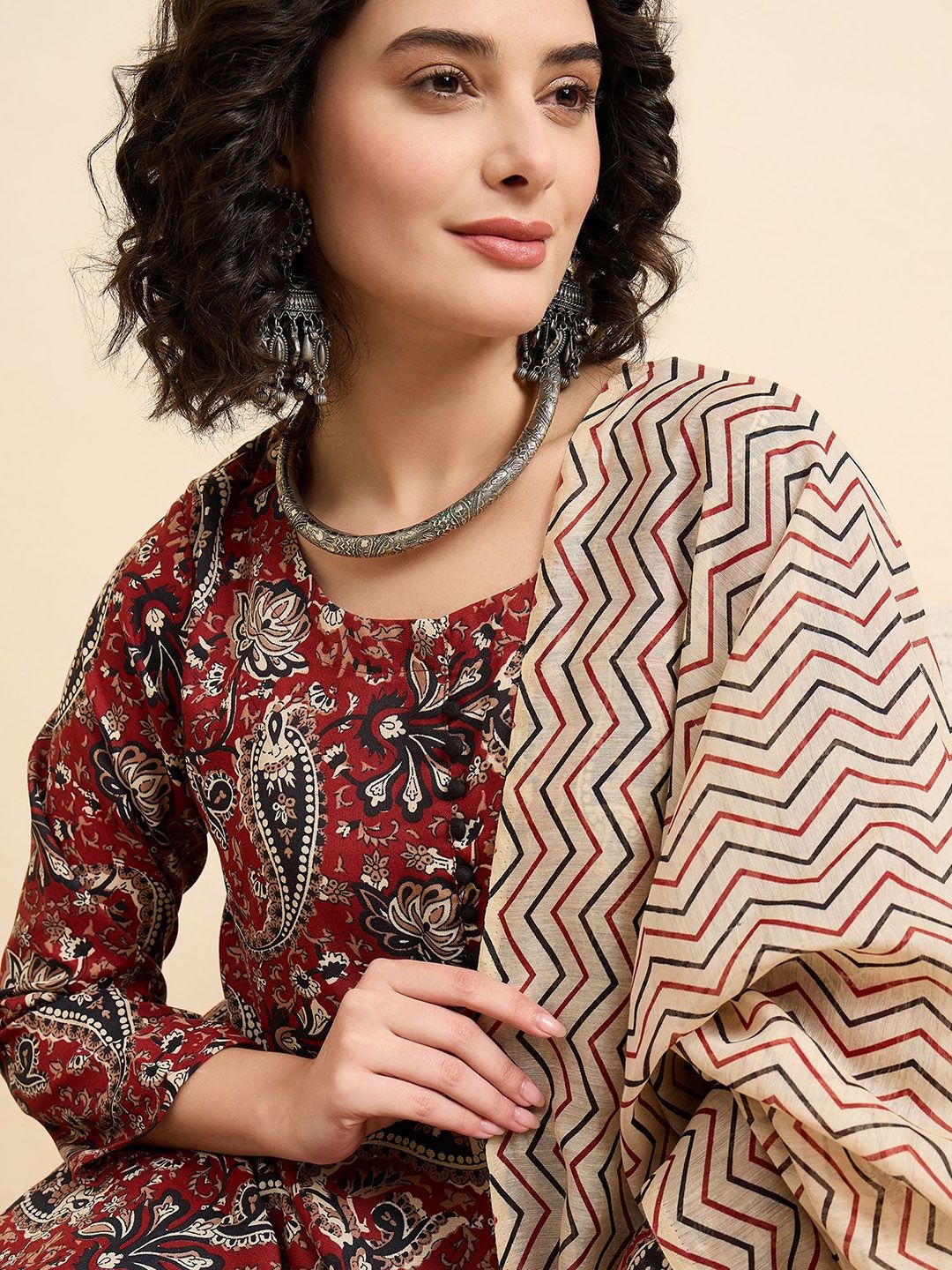 KALINI Women Floral Printed Regular Kurta with Trousers & With Dupatta