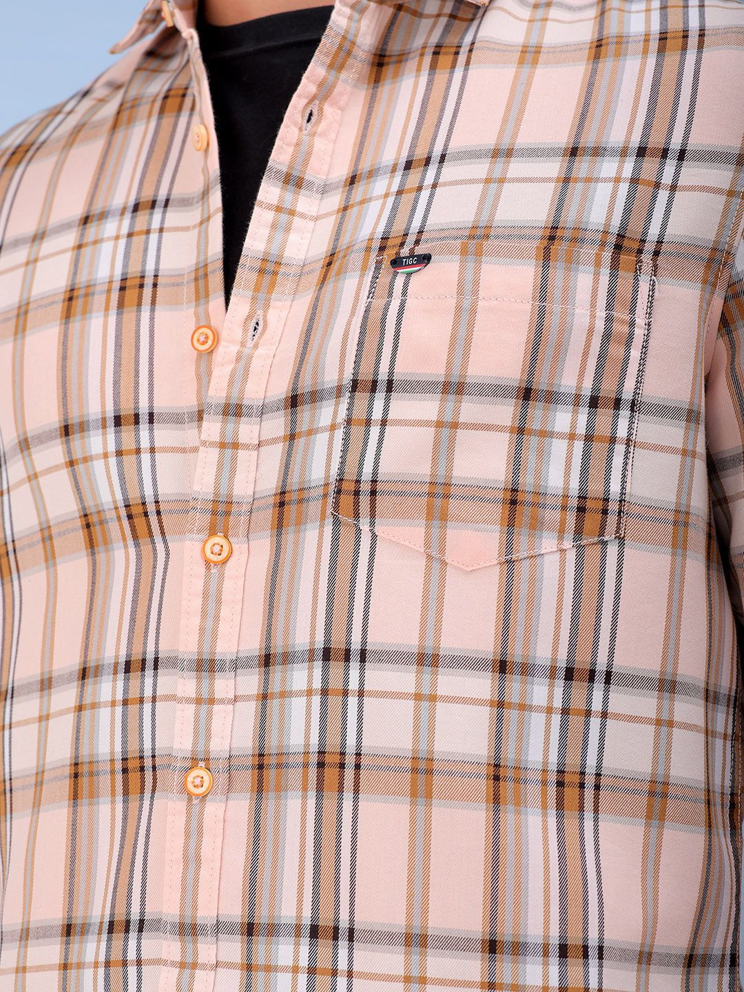 The Indian Garage Co Men Spread Collar Checked Cotton Slim Fit Casual Shirt