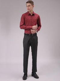 The Indian Garage Co. X Luxe Men Cutaway Collar Solid Slim Fit Formal Shirt