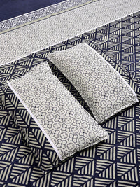 KLOTTHE Grey Geometric Fitted Double Bedsheet with 2 Pillow Covers