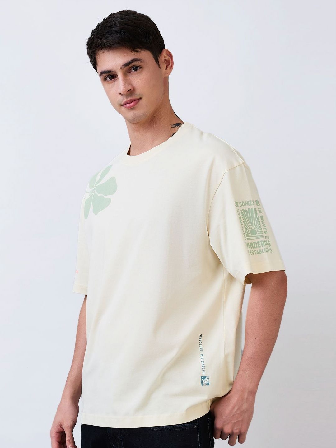 SPYKAR Men Floral Printed Round Neck Cotton Relaxed Fit T-shirt