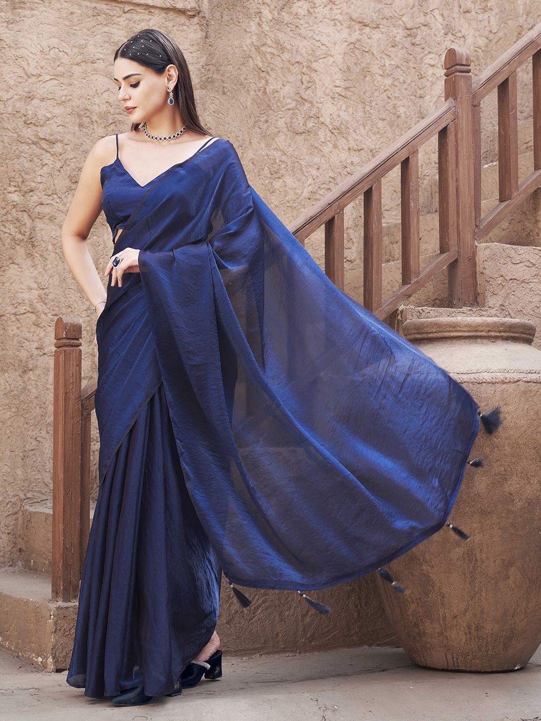 Tikhi Imli Solid Satin Saree With  Blouse Piece