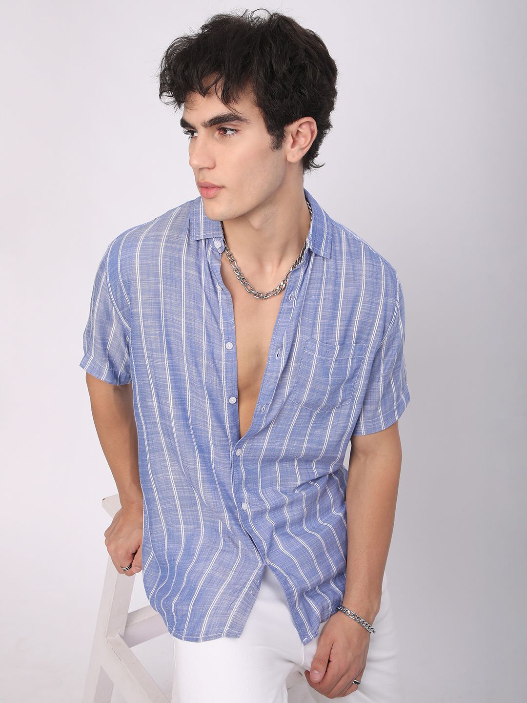 VASTRADO Men Classic Spread Collar Vertical Striped Slim Fit Casual Shirt