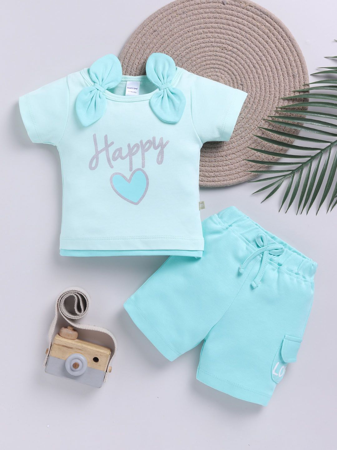 Moms Love Girls Typography Printed Pure Cotton Clothing Set