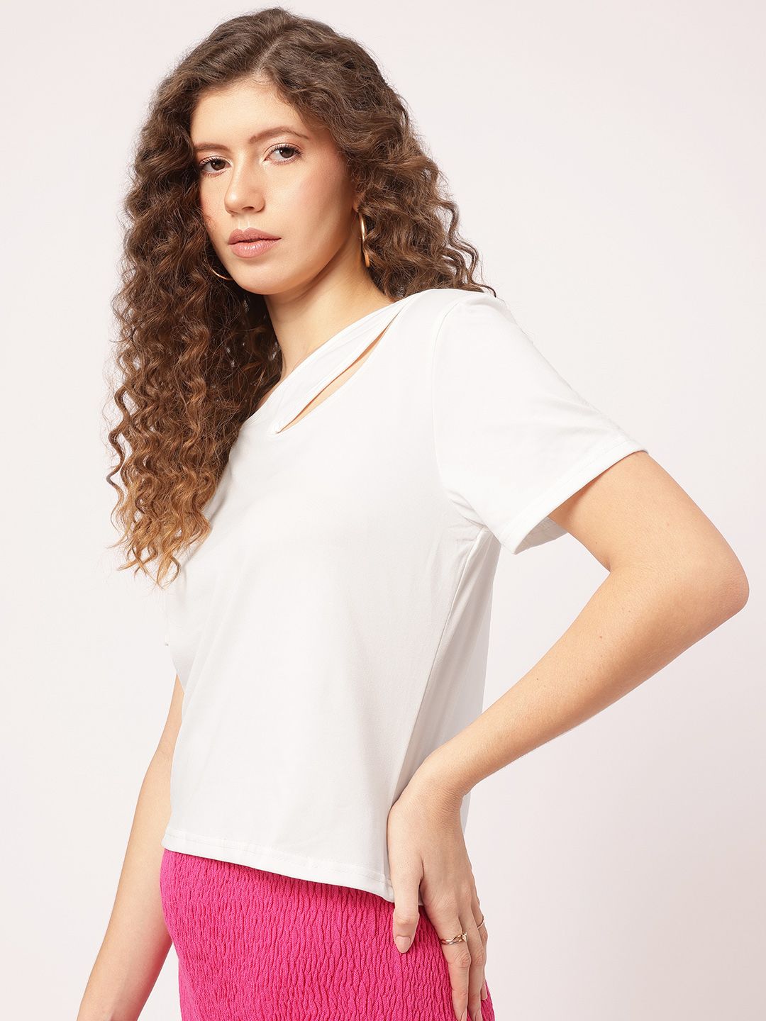 DressBerry Minimalist Magic Cut-Out Top