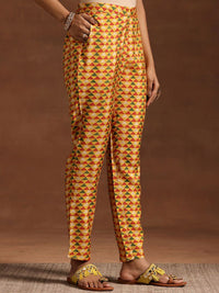 Libas Women Floral Printed Regular Beads and Stones Kurta with Trousers