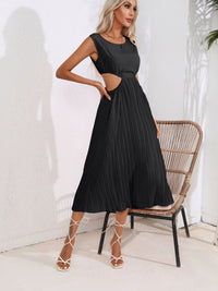 DressBerry Round Neck Cut-Outs Midi Dress