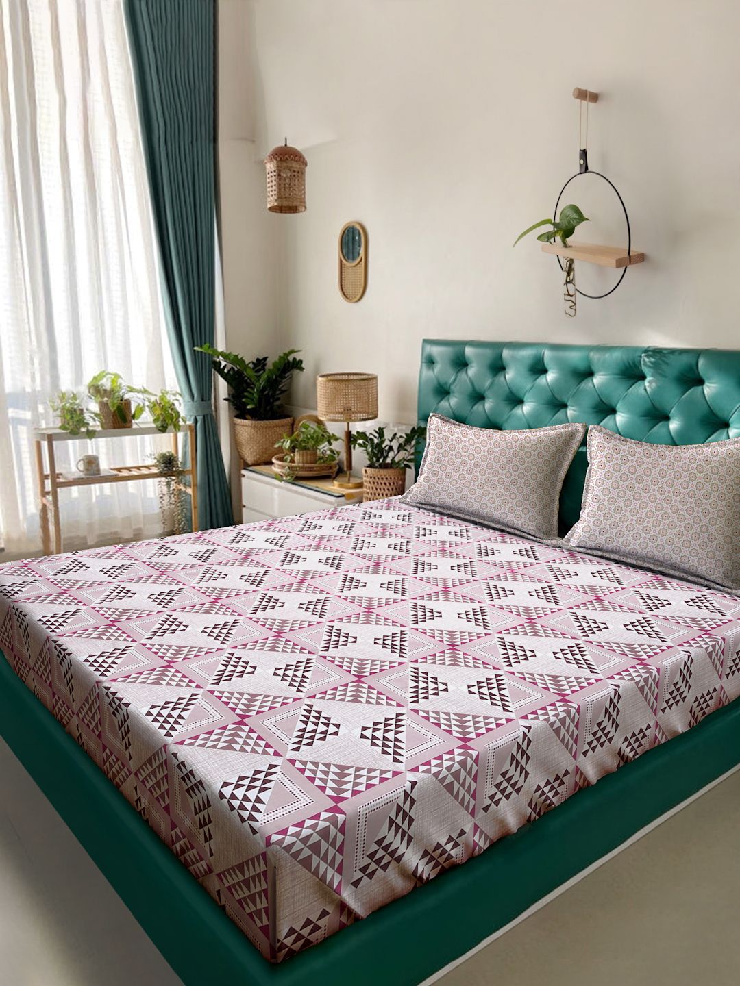 Myntra Elegant Homes Pink Geometric Pure Cotton 400 TC Set Cadar King Double-2.5mX2.25m