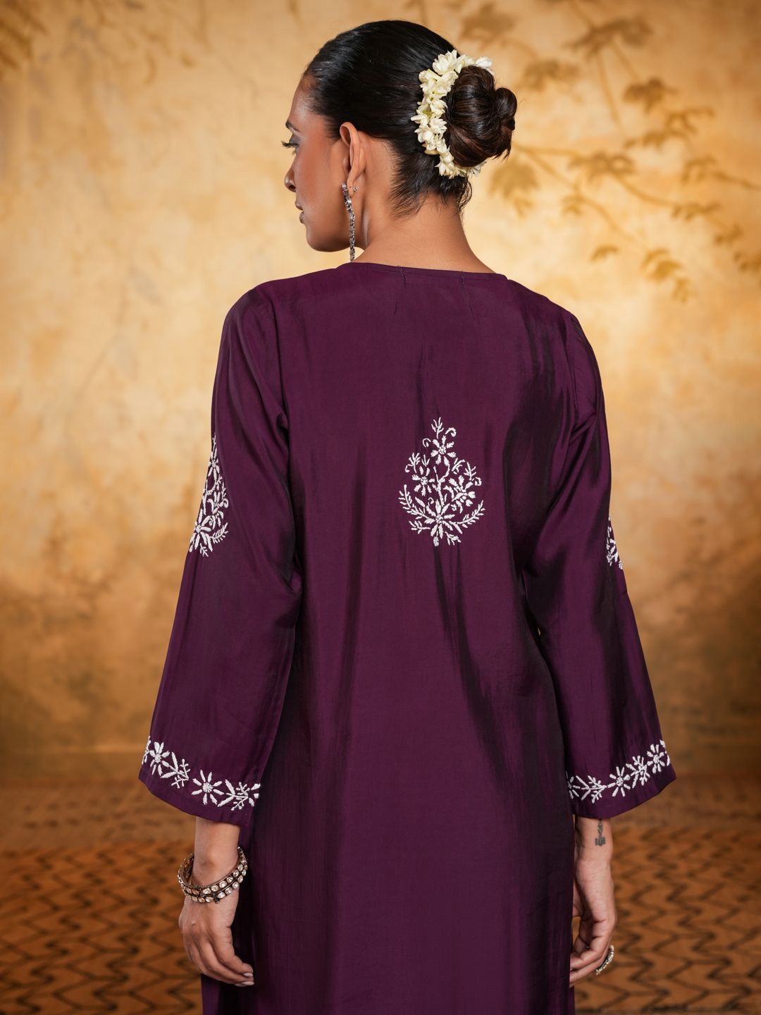 House of Chikankari Women Dark Purple Chanderi Chikankari Embroidered Kurta