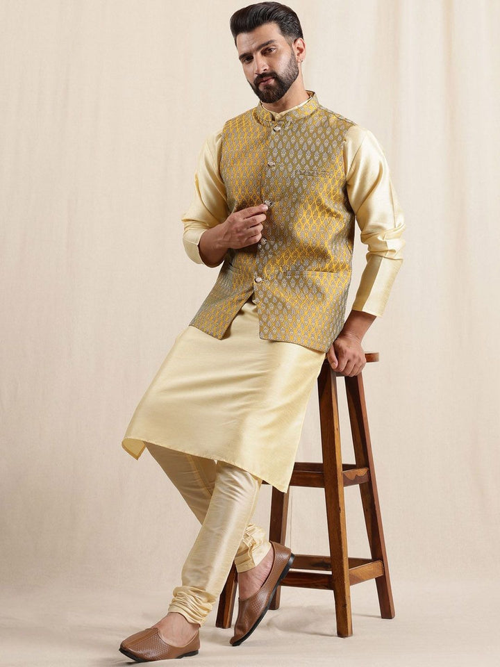 Anouk Men Regular Kurta with Pyjamas With Woven Nehru Jacket