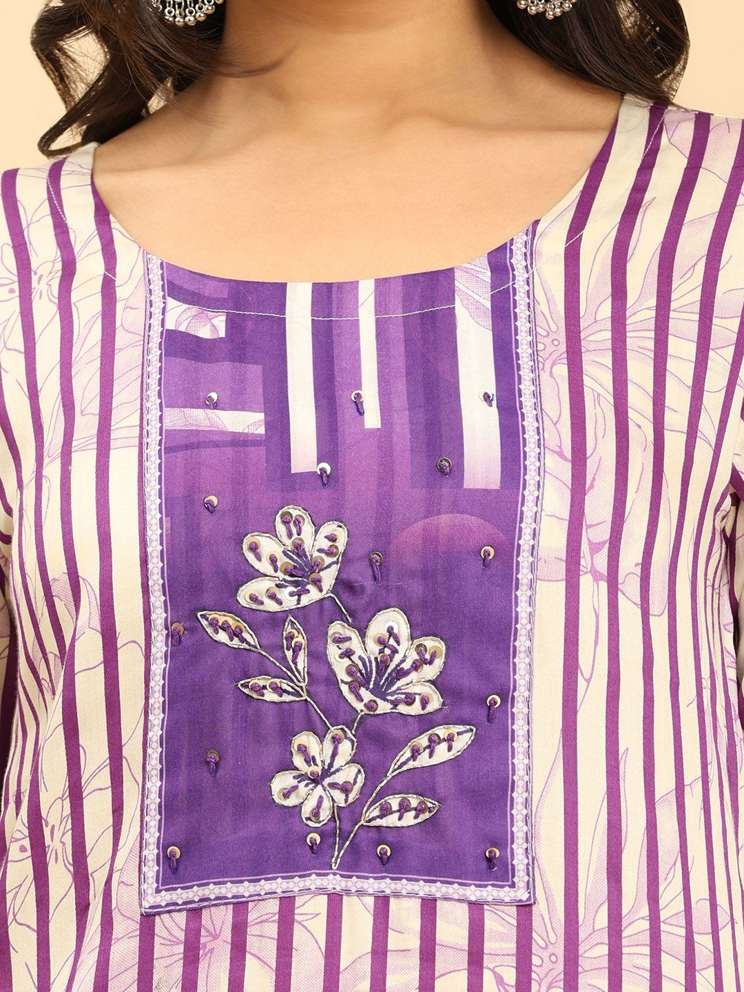 Mamicha Women Floral Printed Regular Pure Cotton Kurta with Palazzos & With Dupatta