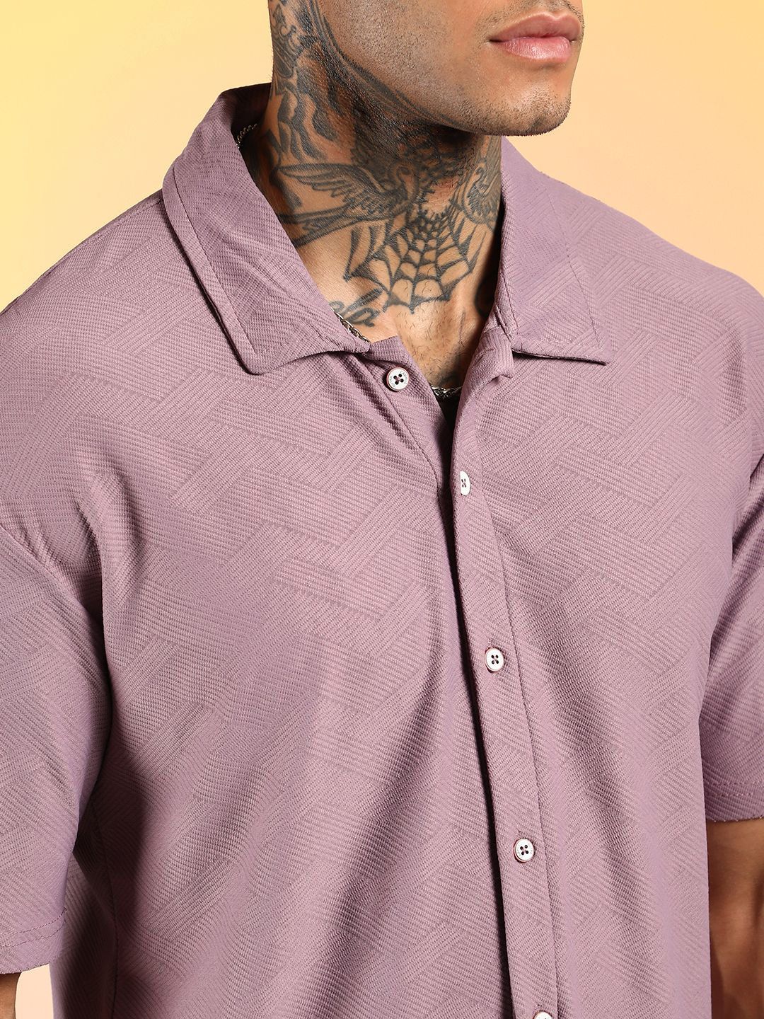 Campus Sutra Self Design Shirt with Shorts