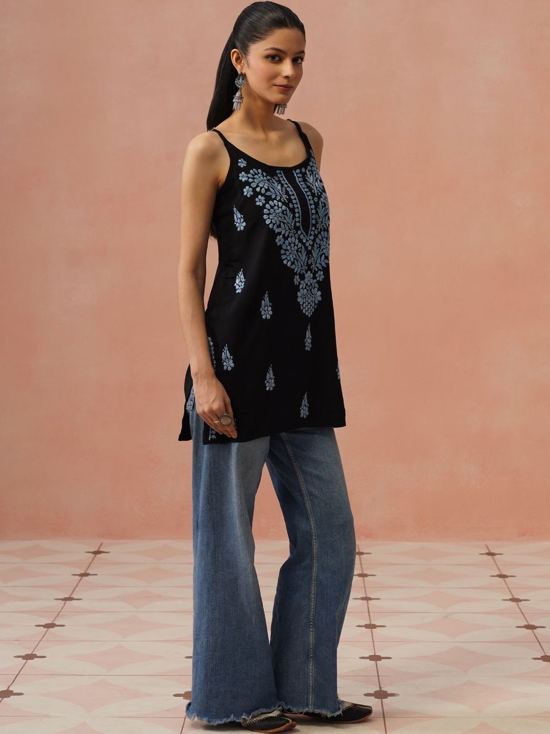 Rumah Wanita Chikankari Kurta Sulam Bunga