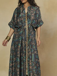 Pakaian Kaftan Elegan Krep Bercetak Bunga Mamicha Wanita