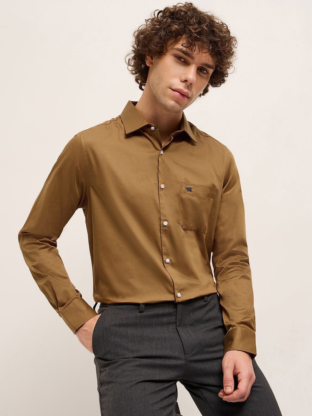 THE BEAR HOUSE Men Tailored Fit Opaque Formal Shirt