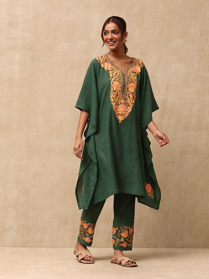 House of Chikankari Women Green Cotton Aari Sulam Set Kaftan