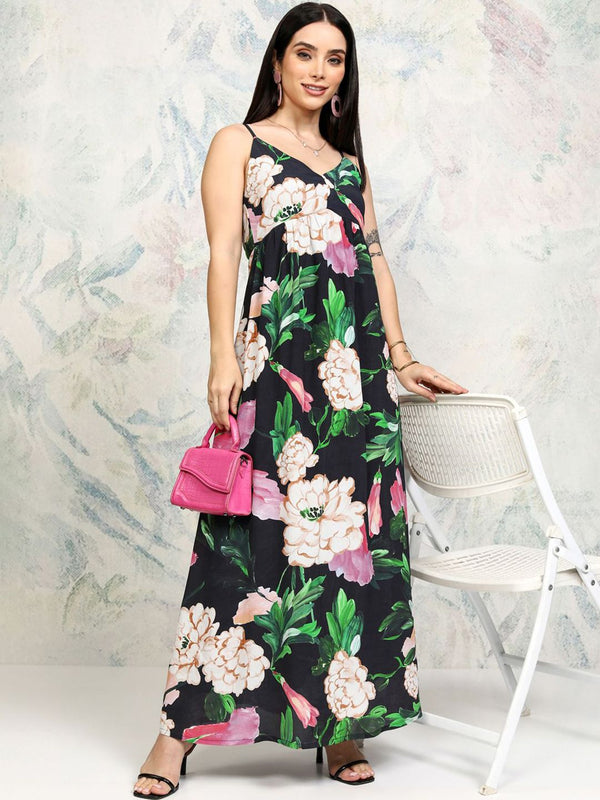 Vishudh Women Floral Printed Empire Maxi Dress