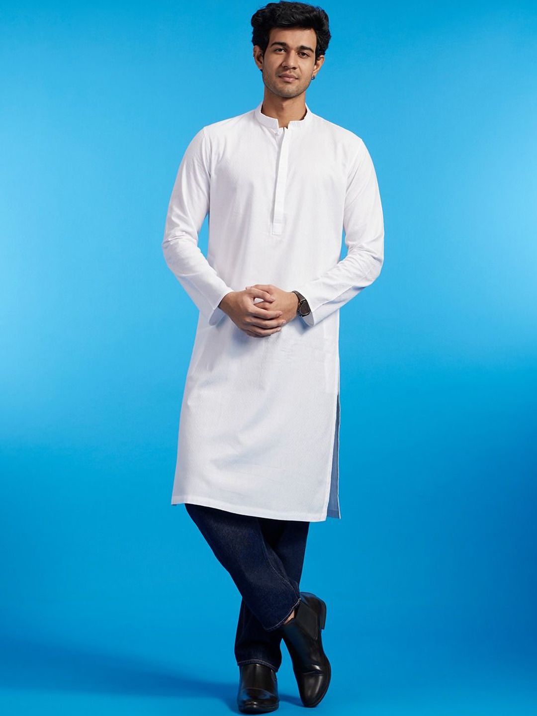 Diwas by Manyavar Geometric Woven Design Mandarin Collar Cotton Straight Kurta