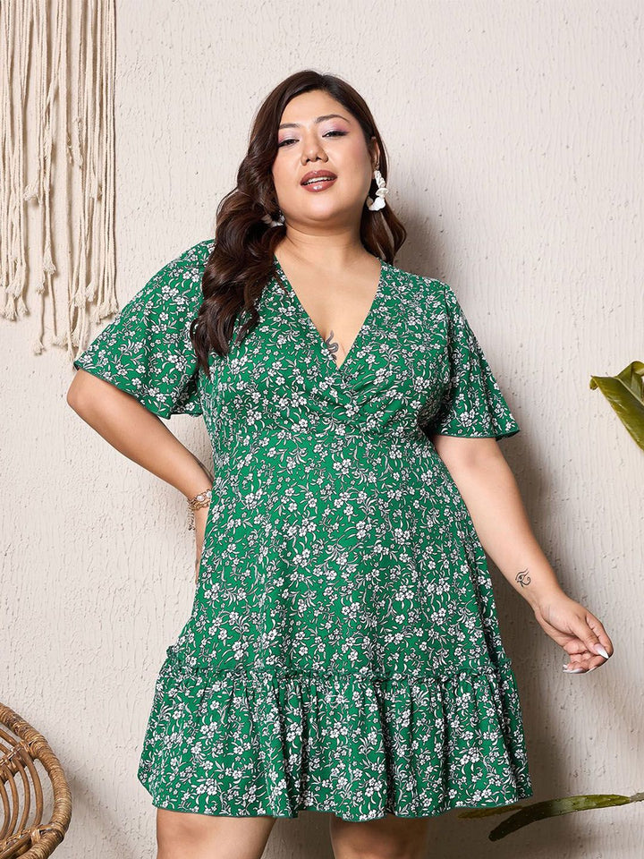 Berrylush Curve Floral Print A-Line Dress