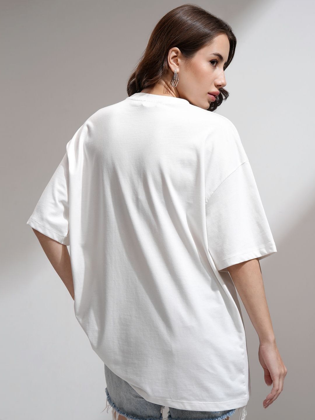Tokyo Talkies Women Oversized Ombre Chest Print T-shirt