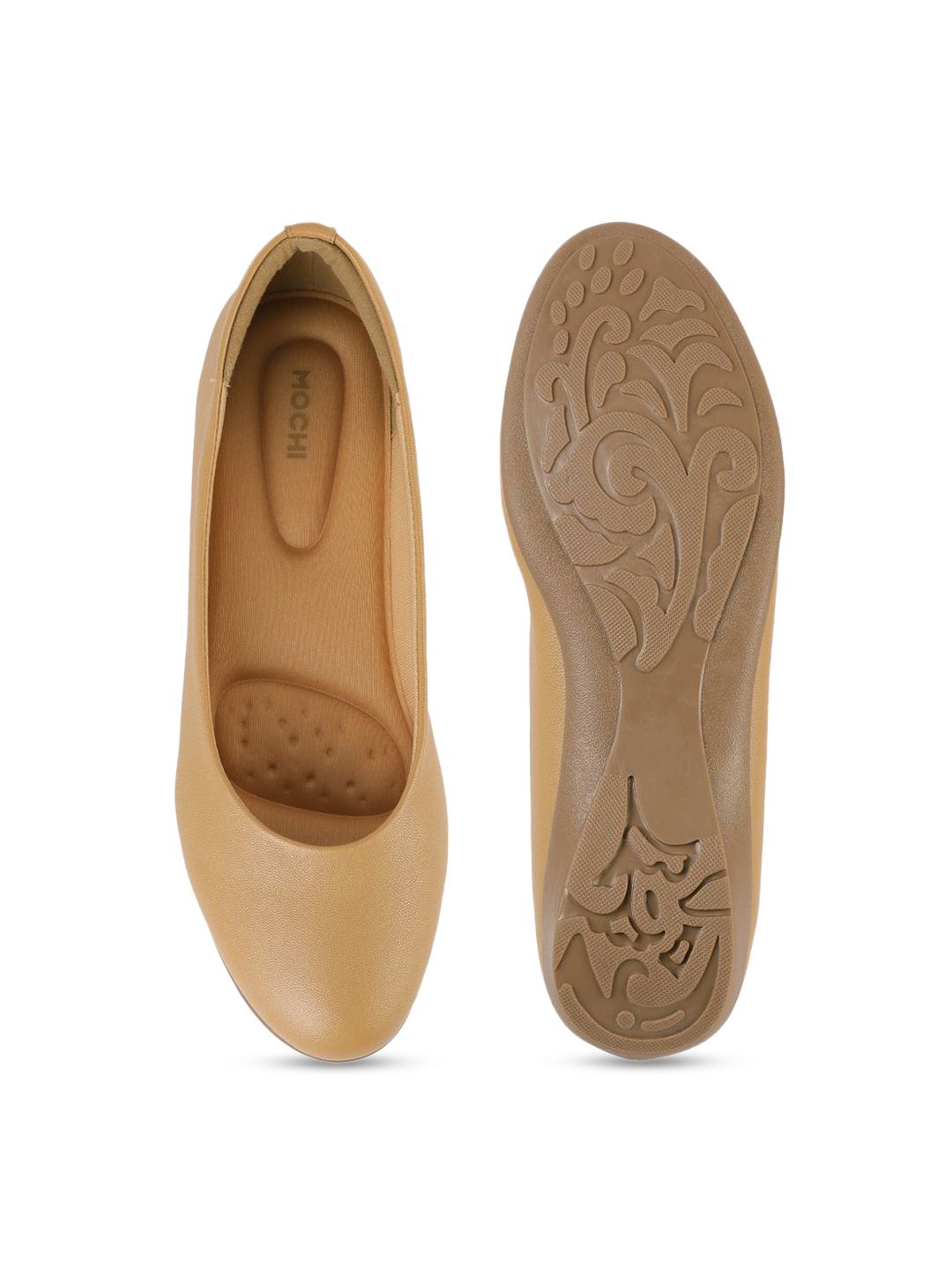 Mochi Women Round Toe Ballerinas