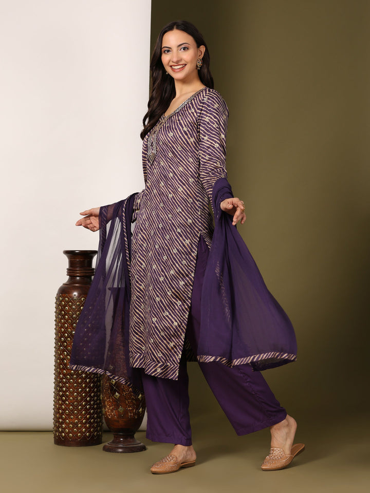 Mamicha Women Floral Printed Regular Pure Cotton Kurta with Palazzos & With Dupatta