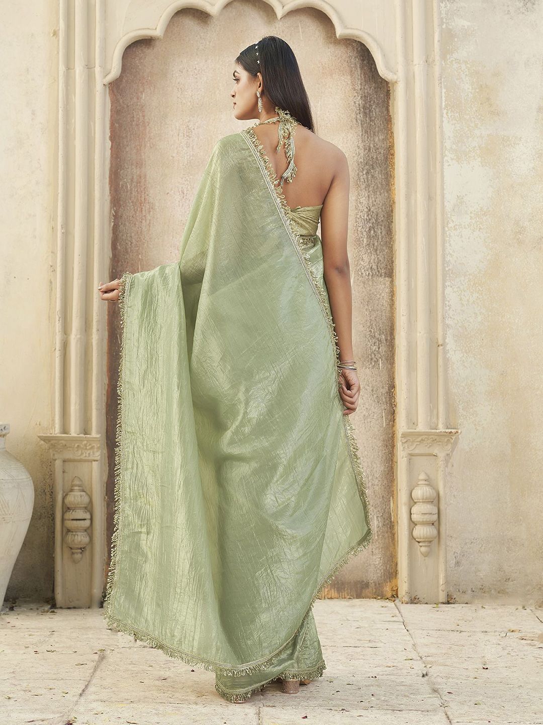 Tikhi Imli Solid Embroidered Saree