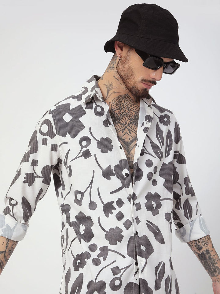 VASTRADO Men Classic Fit Spread Collar Floral Printed Casual Shirt