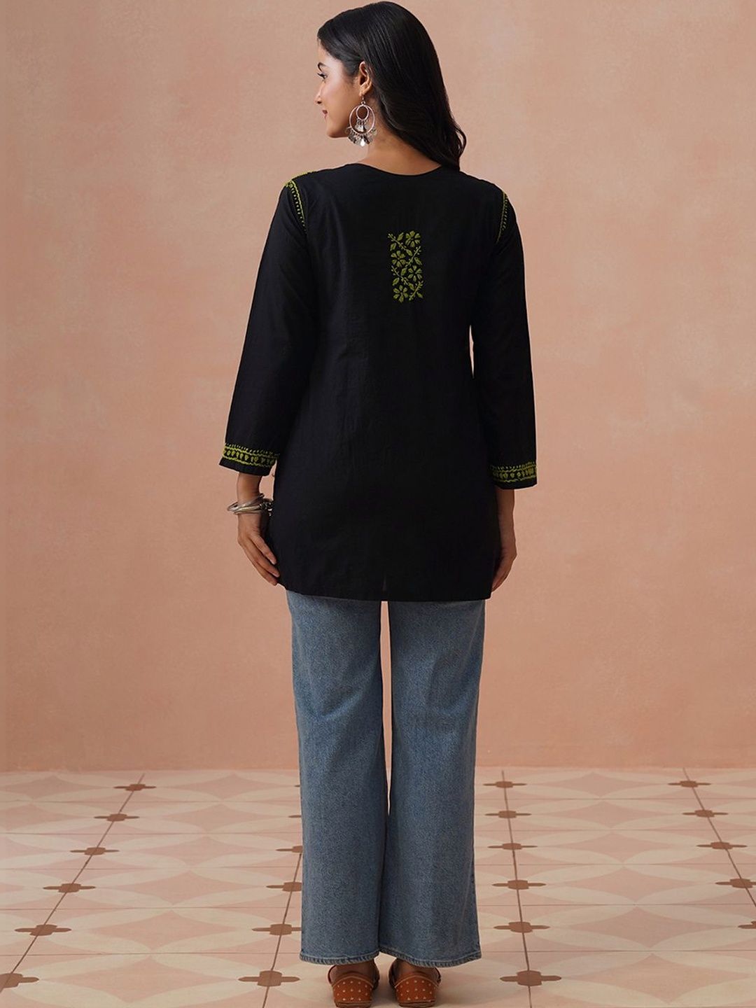 House of Chikankari Women Ethnic Motifs Embroidered Thread Work Kurta