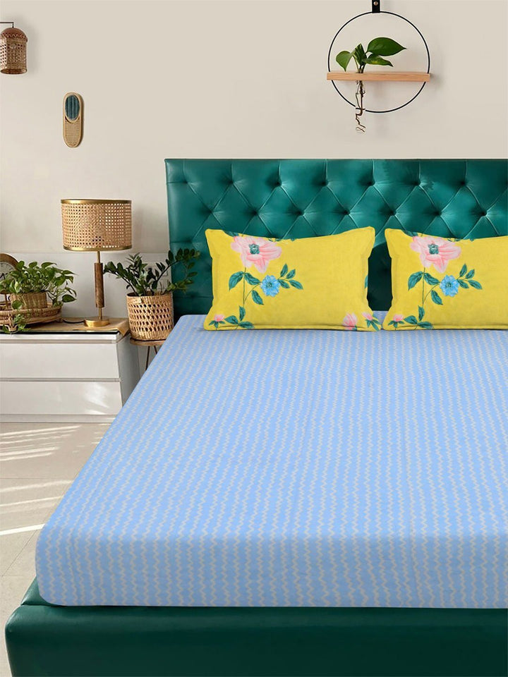 KLOTTHE Blue & White Stripted Printed 300TC Double King Fine Bedsheet With 2 Pillow Cover