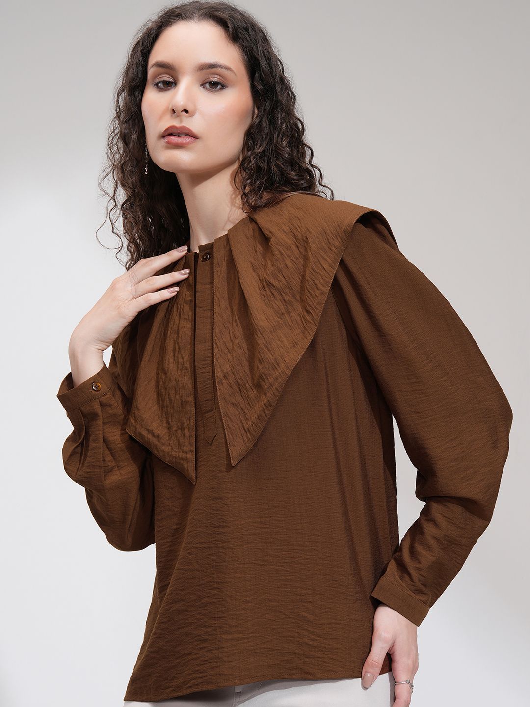 ESPYR By Tokyo Talkies Women Solid Exaggerated Collar Top