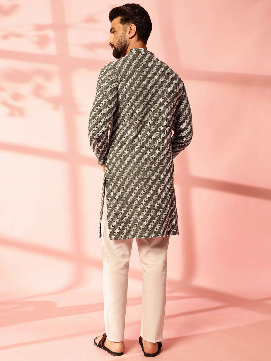 Anouk Men Embroidered Regular Sequinned Pure Cotton Kurta with Pyjamas